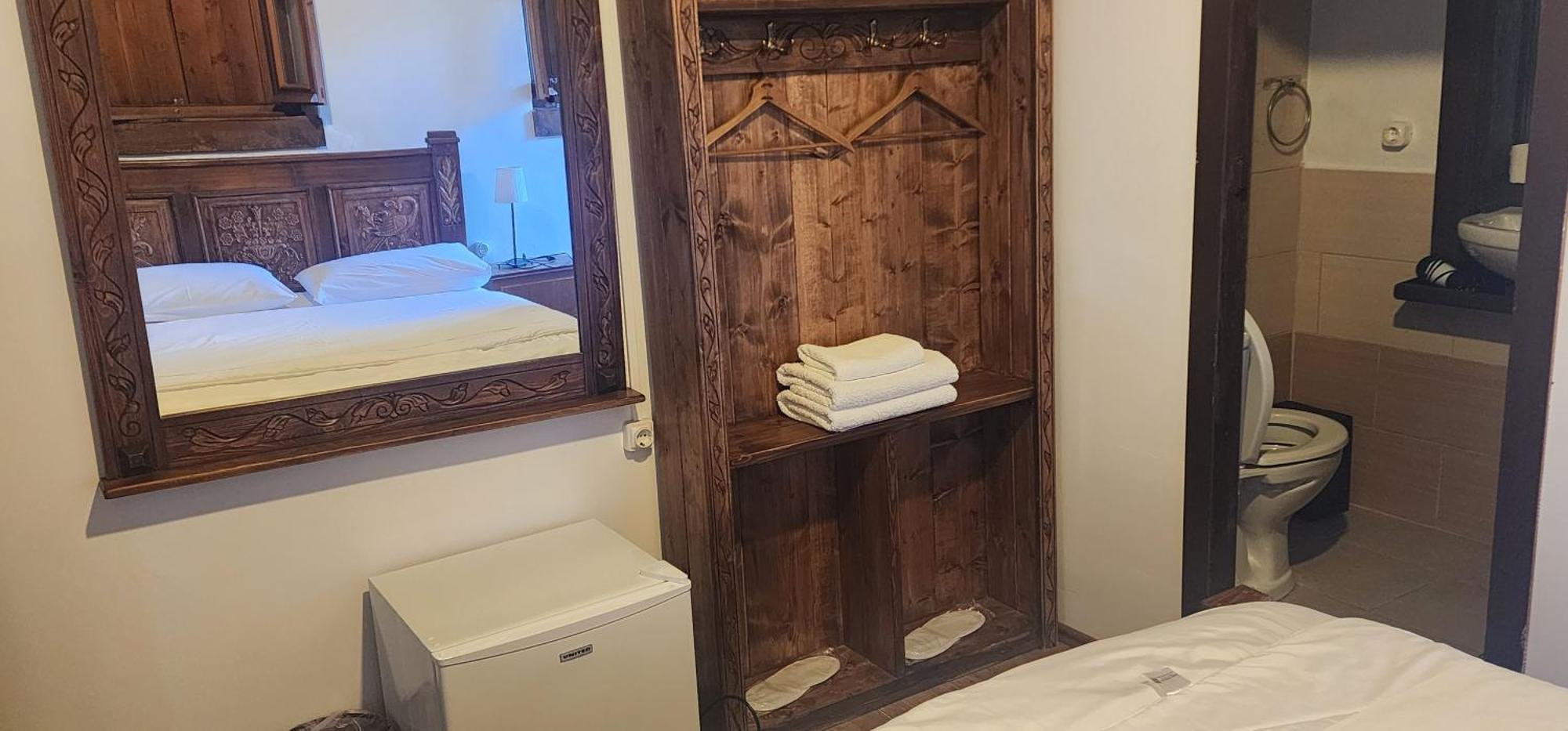 Silver Hill Guesthouse Gjirokastër Værelse billede